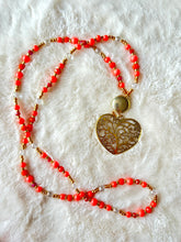 Cargar imagen en el visor de la galería, Collar Sandía/Dorado
