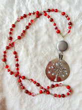 Cargar imagen en el visor de la galería, Collar Burdeo/Plateado
