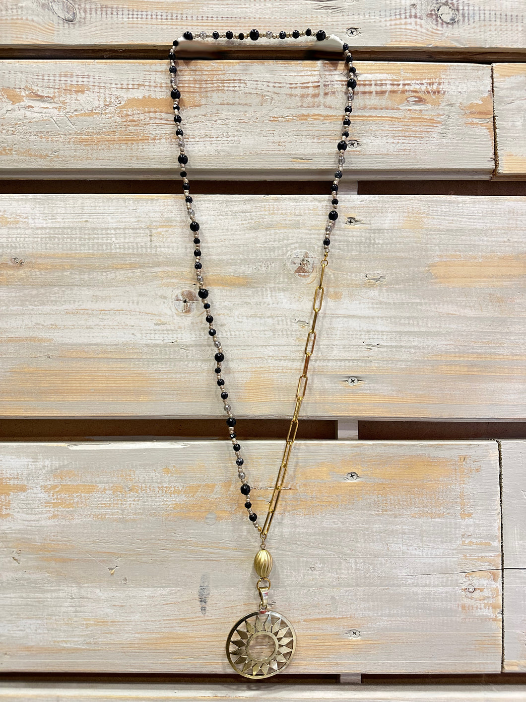 Collar Negro/Dorado