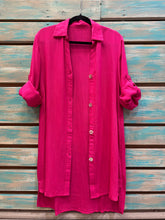 Cargar imagen en el visor de la galería, Blusón-Fucsia
